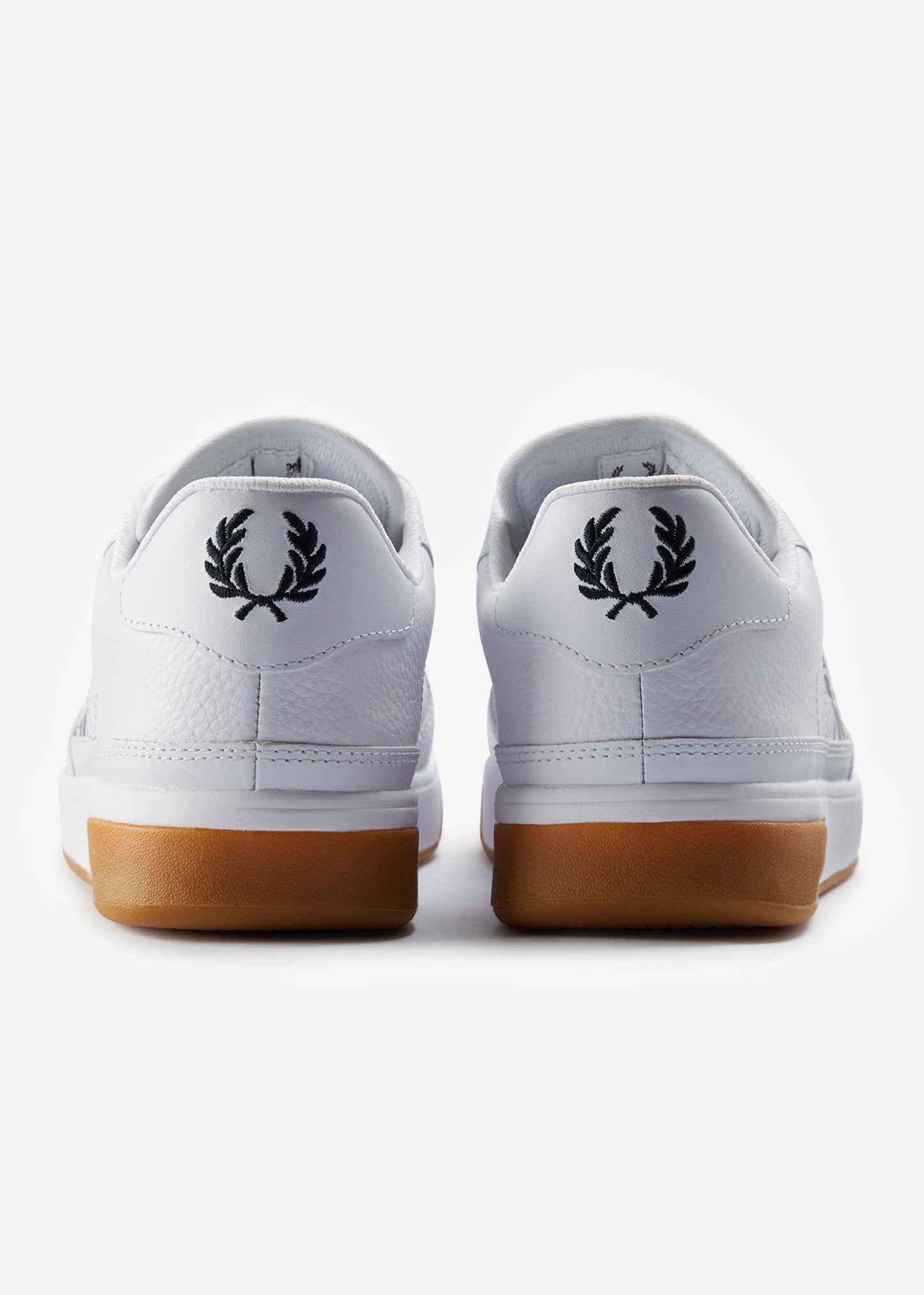 Fred Perry Schoenen Textured leather - white navy