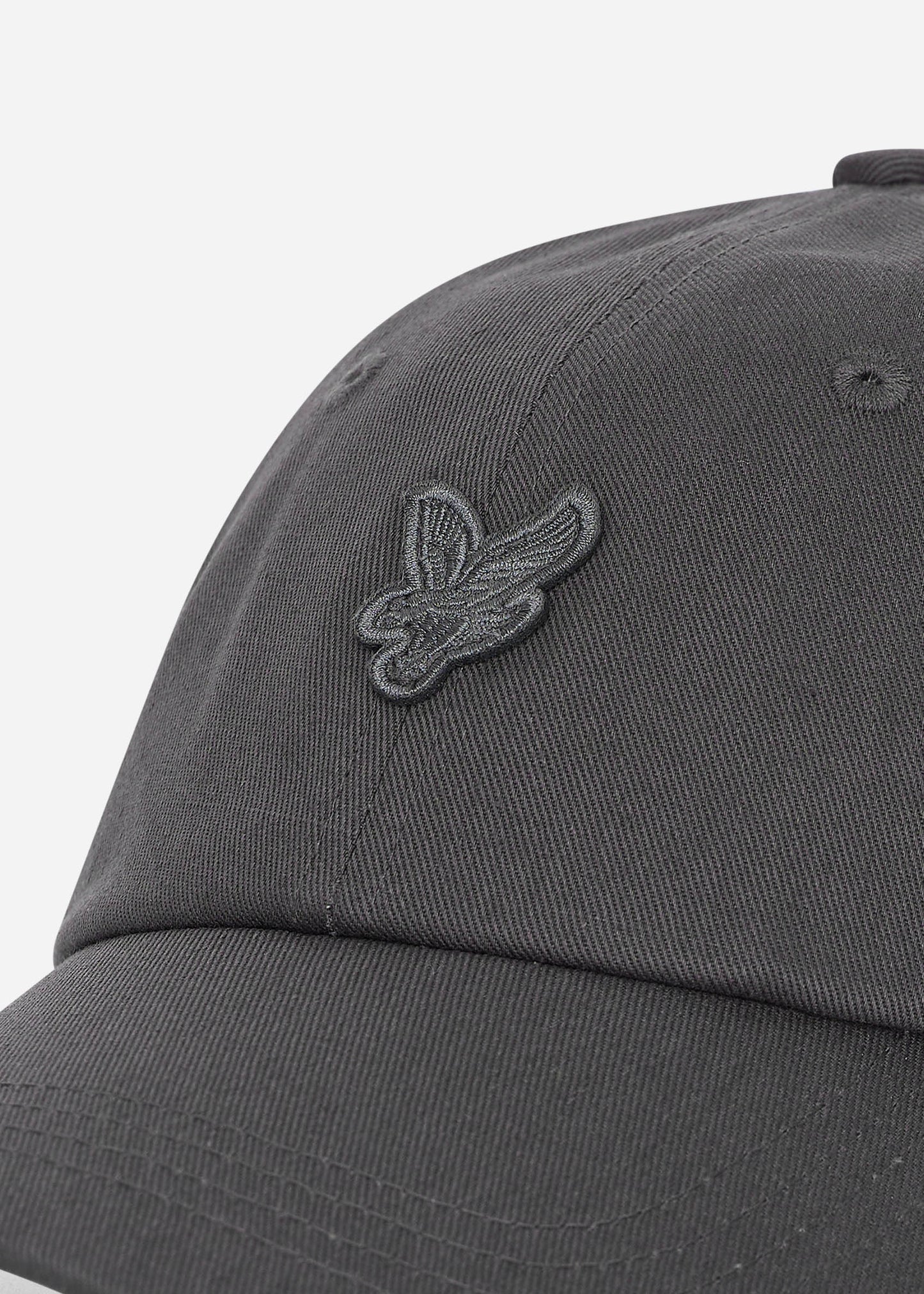 Lyle & Scott Petten Tonal eagle baseball cap - gunmetal
