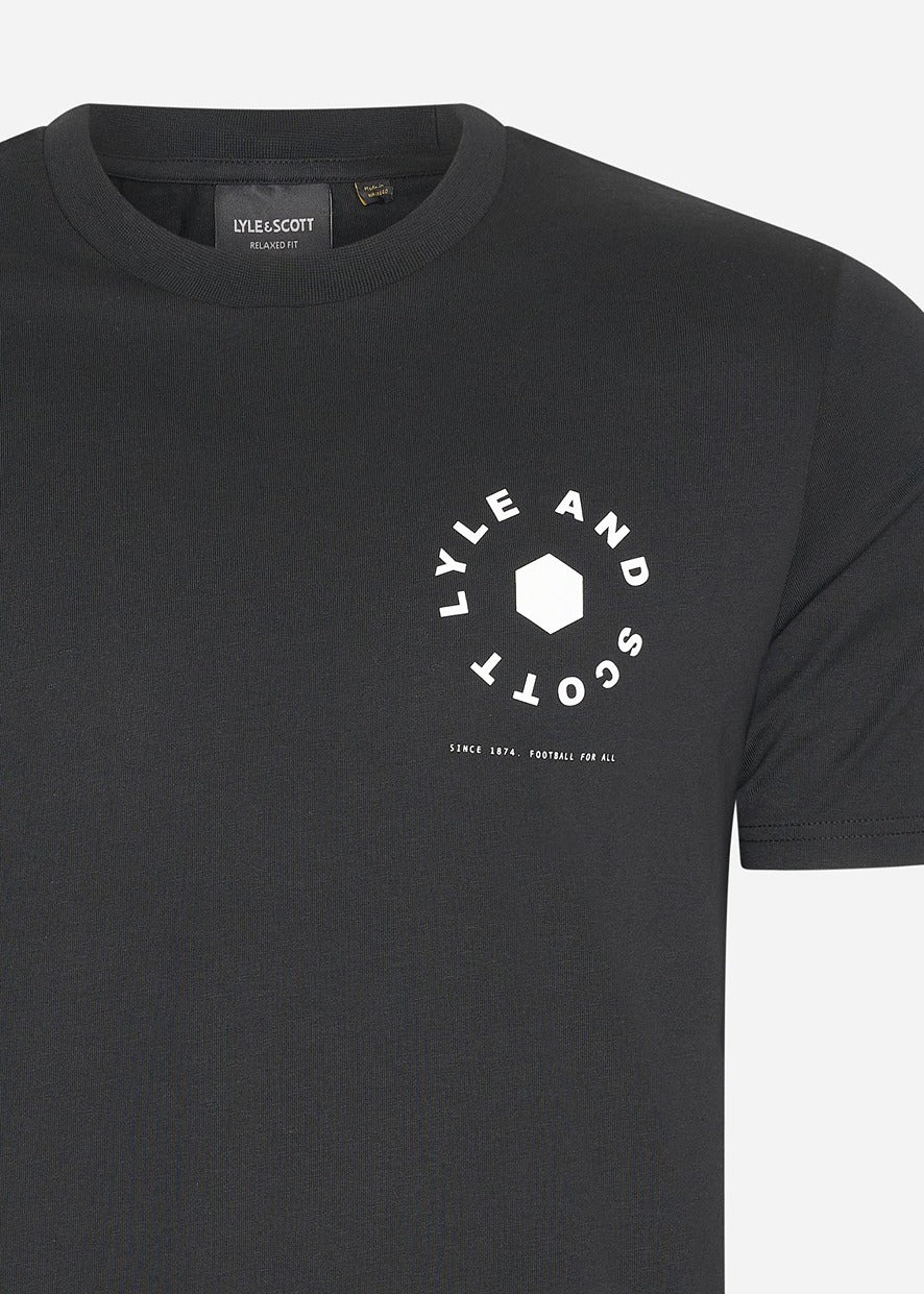 Lyle & Scott T-shirts Football wheel graphic t-shirt - jet black