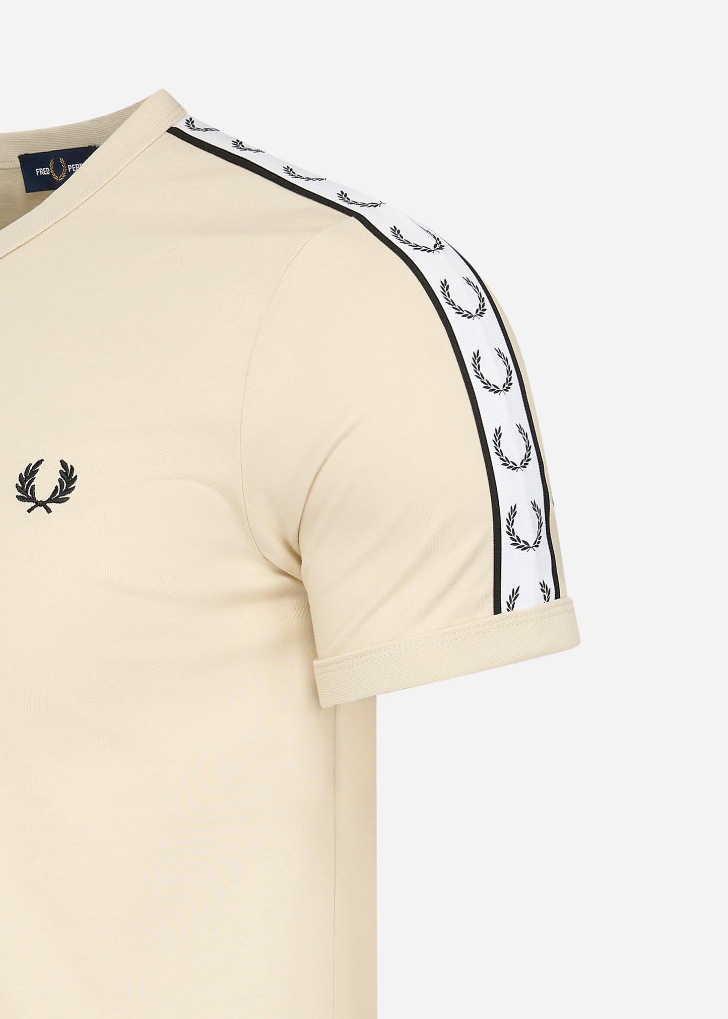 Fred Perry T-shirts Taped ringer t-shirt - oatmeal