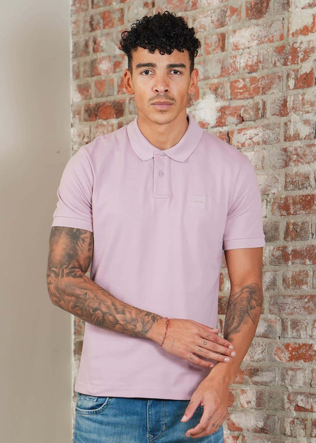 Hugo Boss Polo's Passenger - light pastel purple