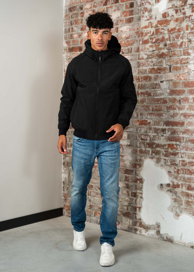 Weekend Offender Jassen Sulta softshell jacket - black