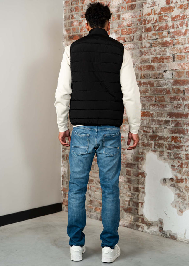 Weekend Offender Bodywarmers Gacha - black