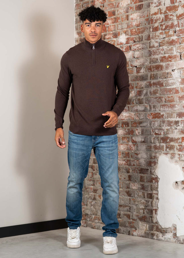 Lyle & Scott Truien Cotton merino quarter zip jumper - espresso