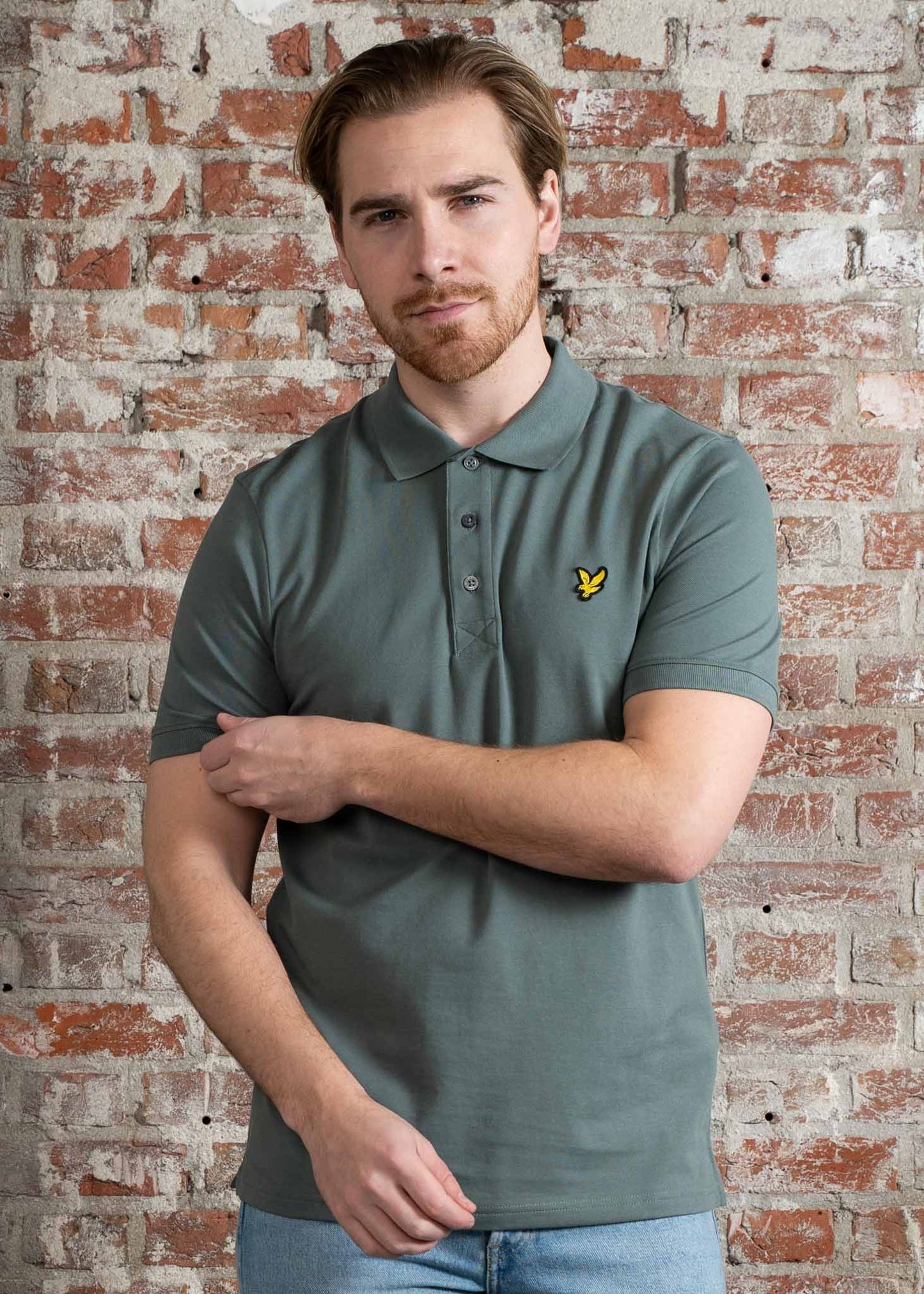 Lyle & Scott Polo's Plain polo shirt - green mercurial