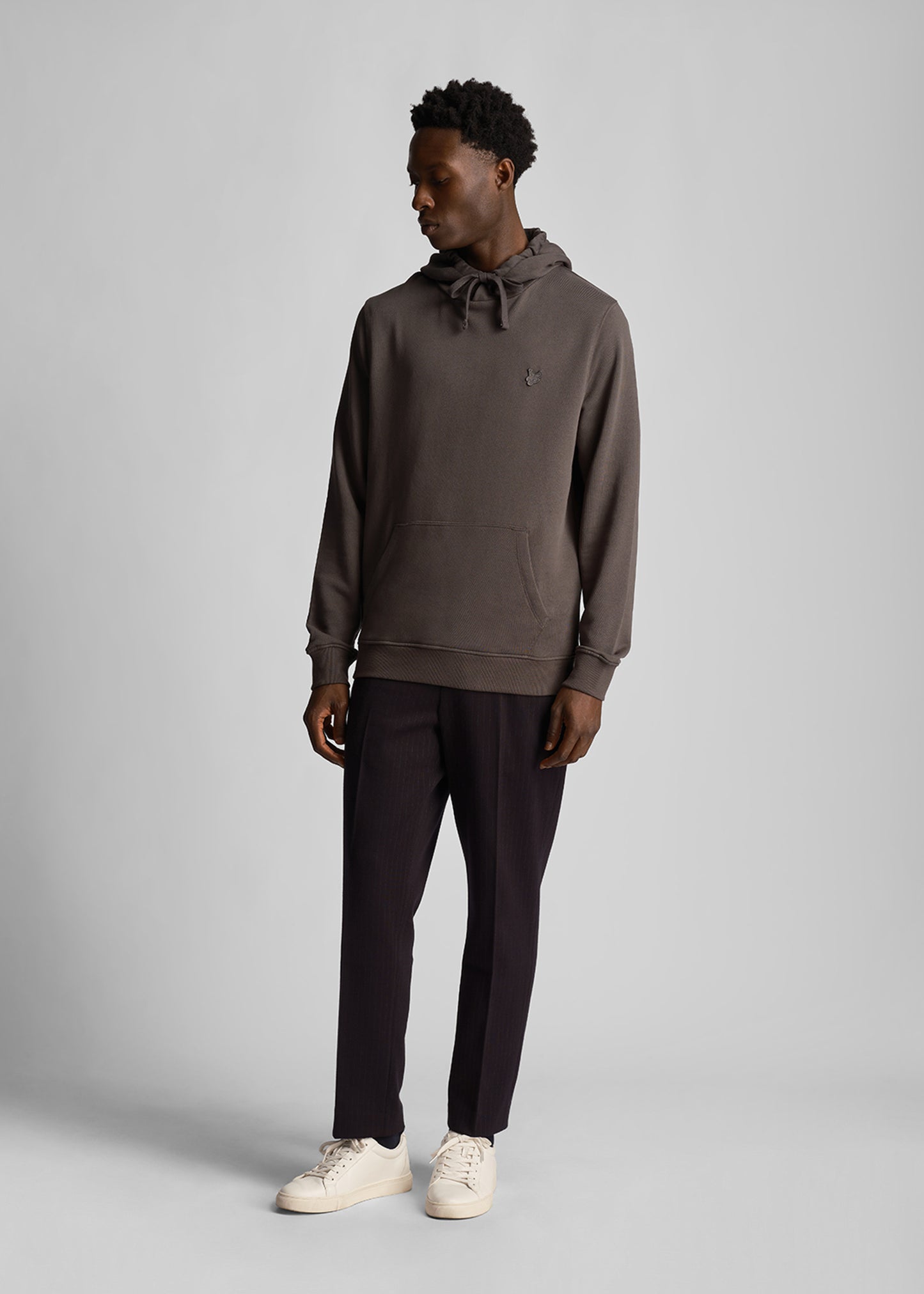 Lyle & Scott Hoodies Tonal eagle pullover hoodie - gunmetal