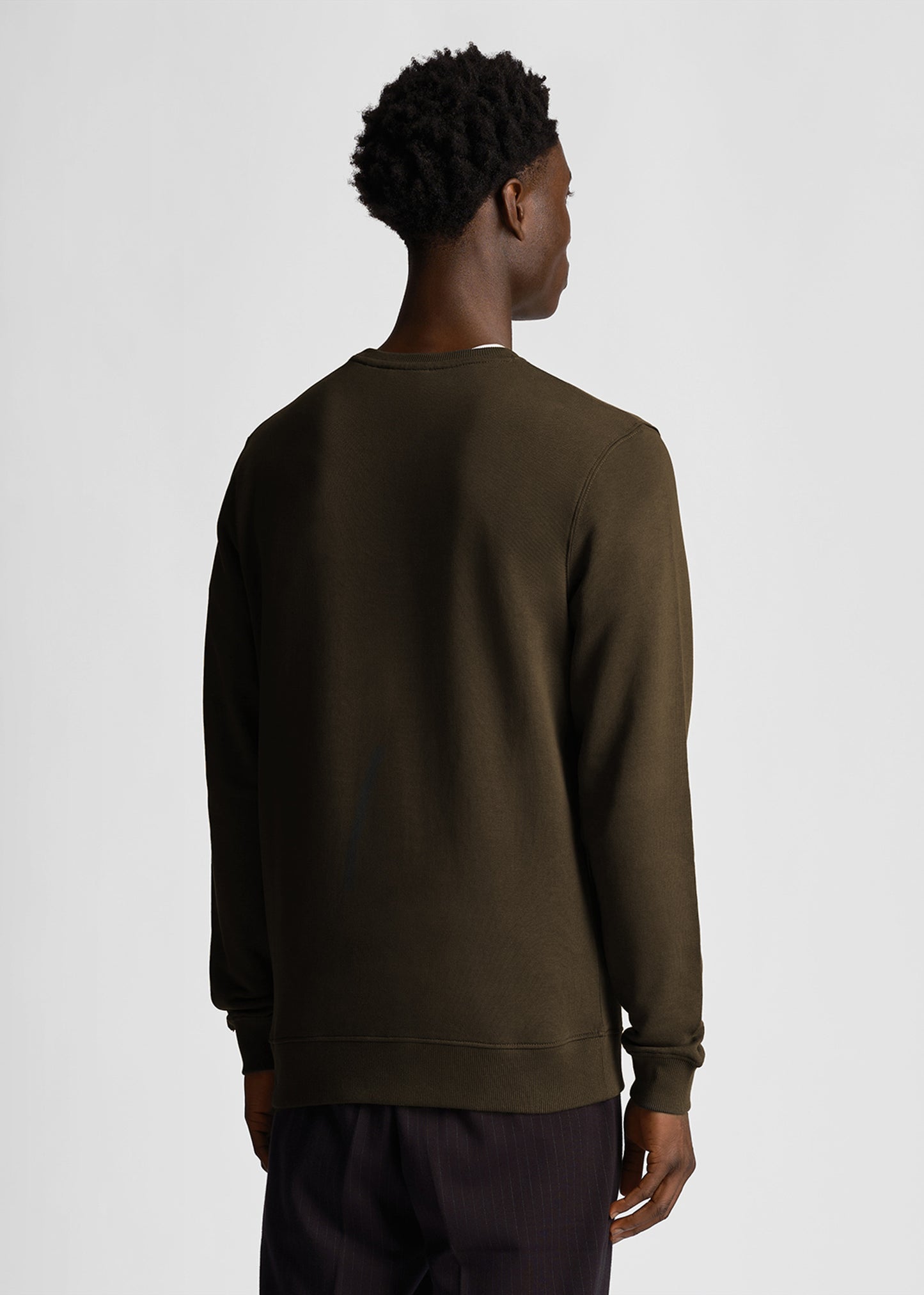 Lyle & Scott Truien Tonal eagle crew neck sweatshirt - olive