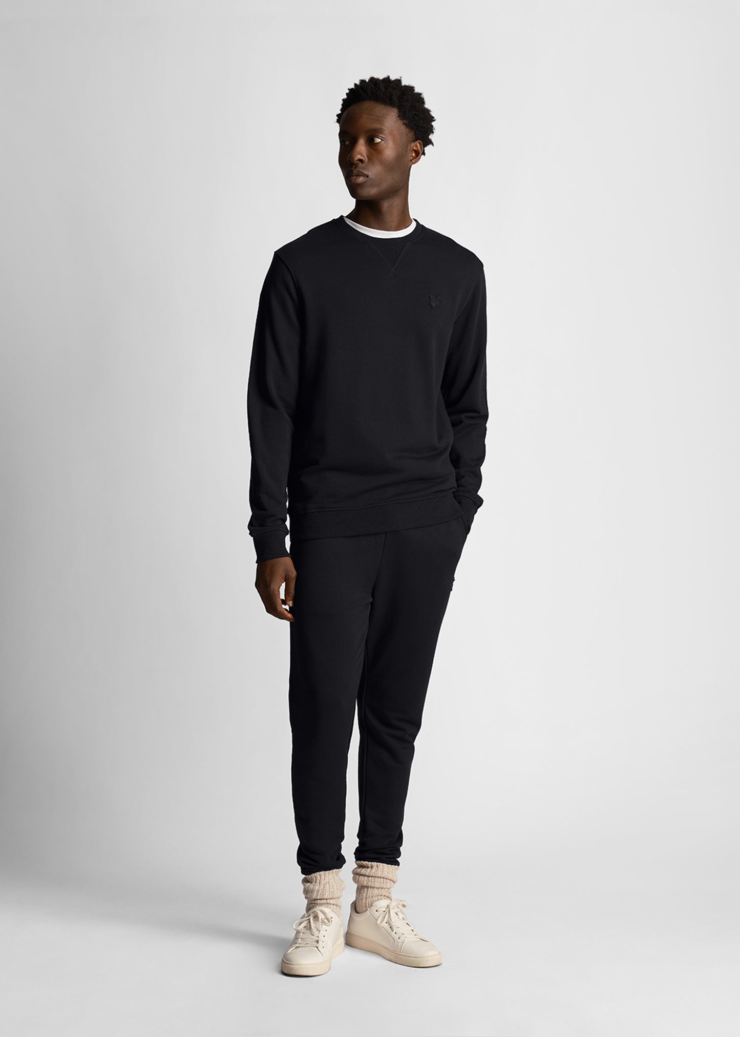 Lyle & Scott Truien Tonal eagle crew neck sweatshirt - jet black