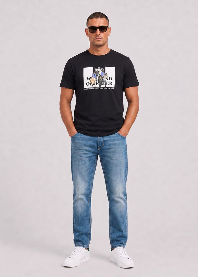 Weekend Offender T-shirts Aka - black