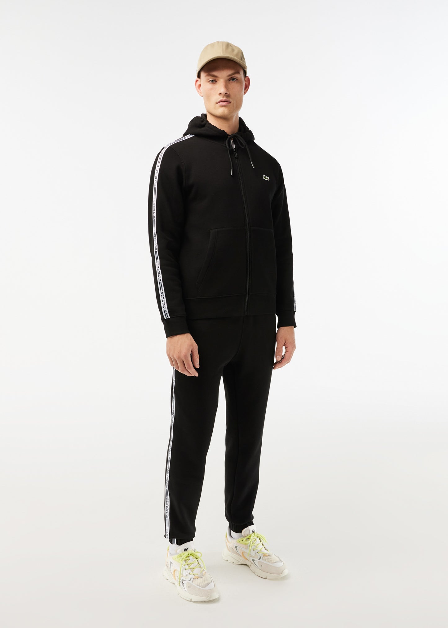 Lacoste Vesten Contrast stripe zip through hoodie - black
