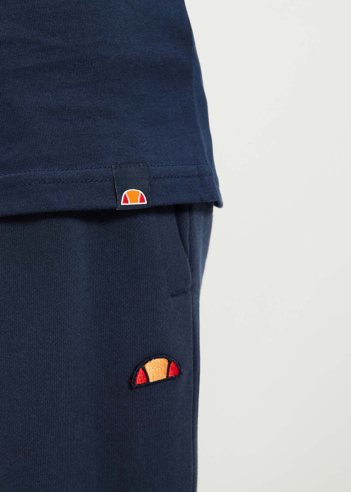 Ellesse T-shirts Aprel tee - navy