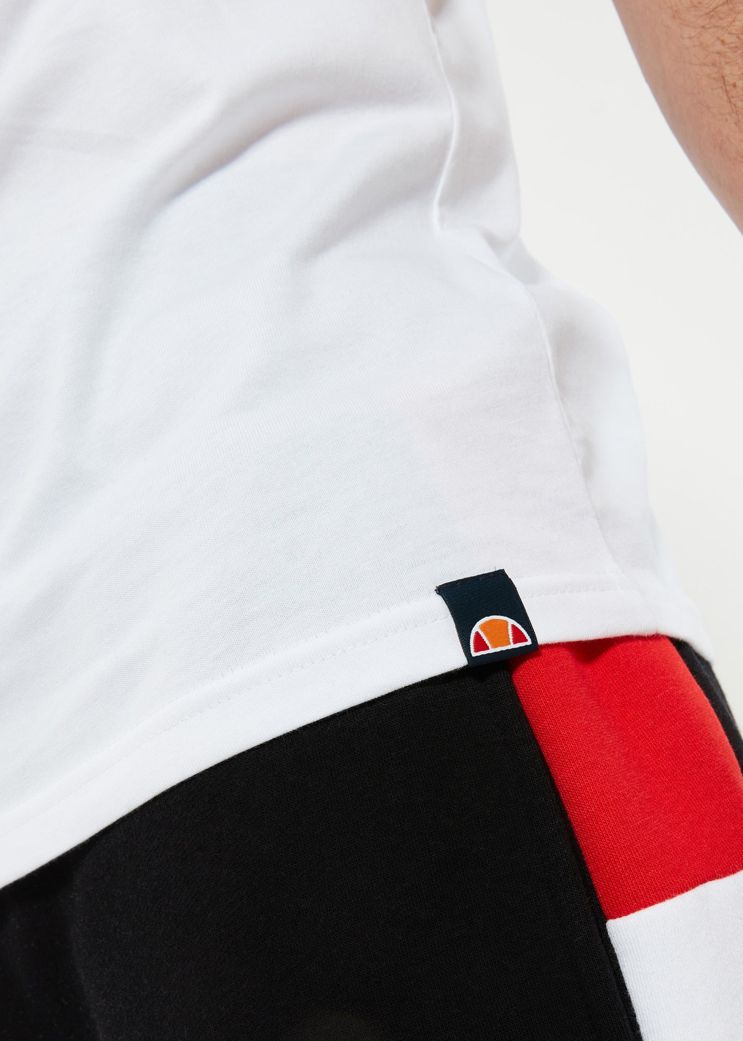 Ellesse T-shirts Aprel tee - white