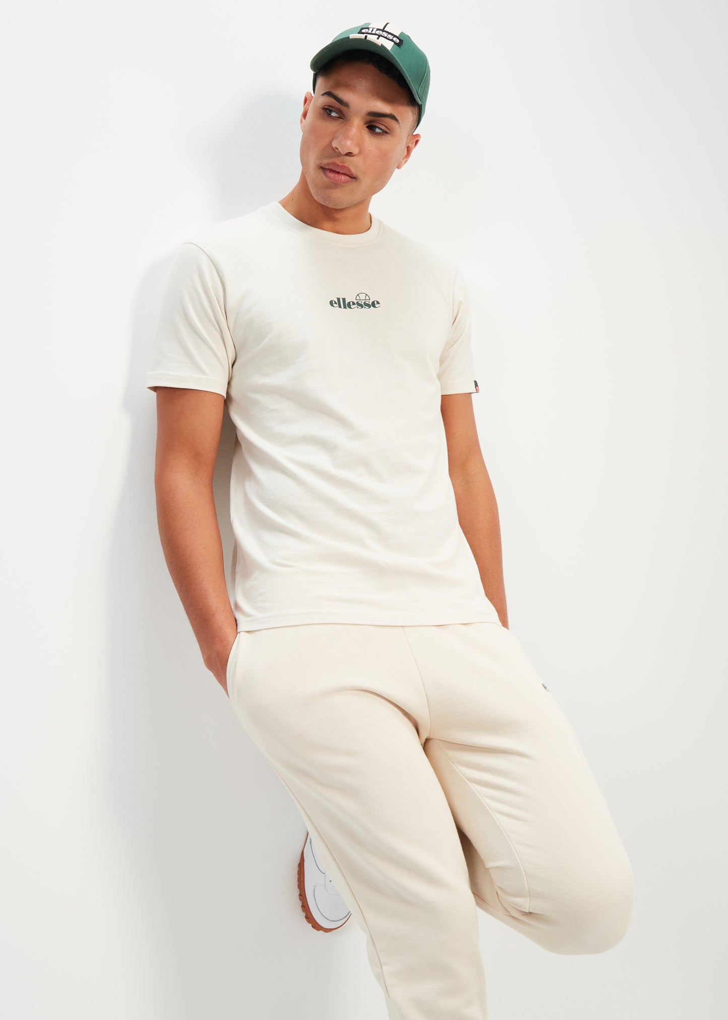 Ellesse T-shirts Ollio tee - off white