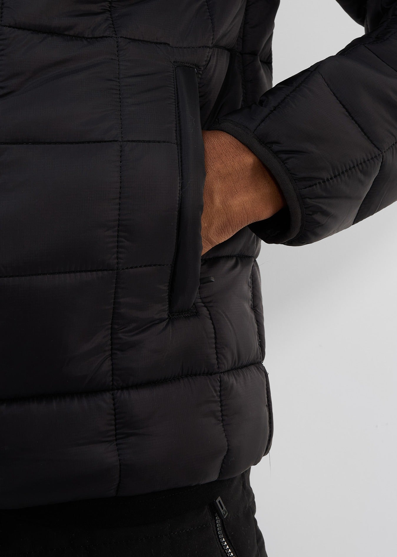 Ellesse Jassen Lenonsi full-zip jacket - black