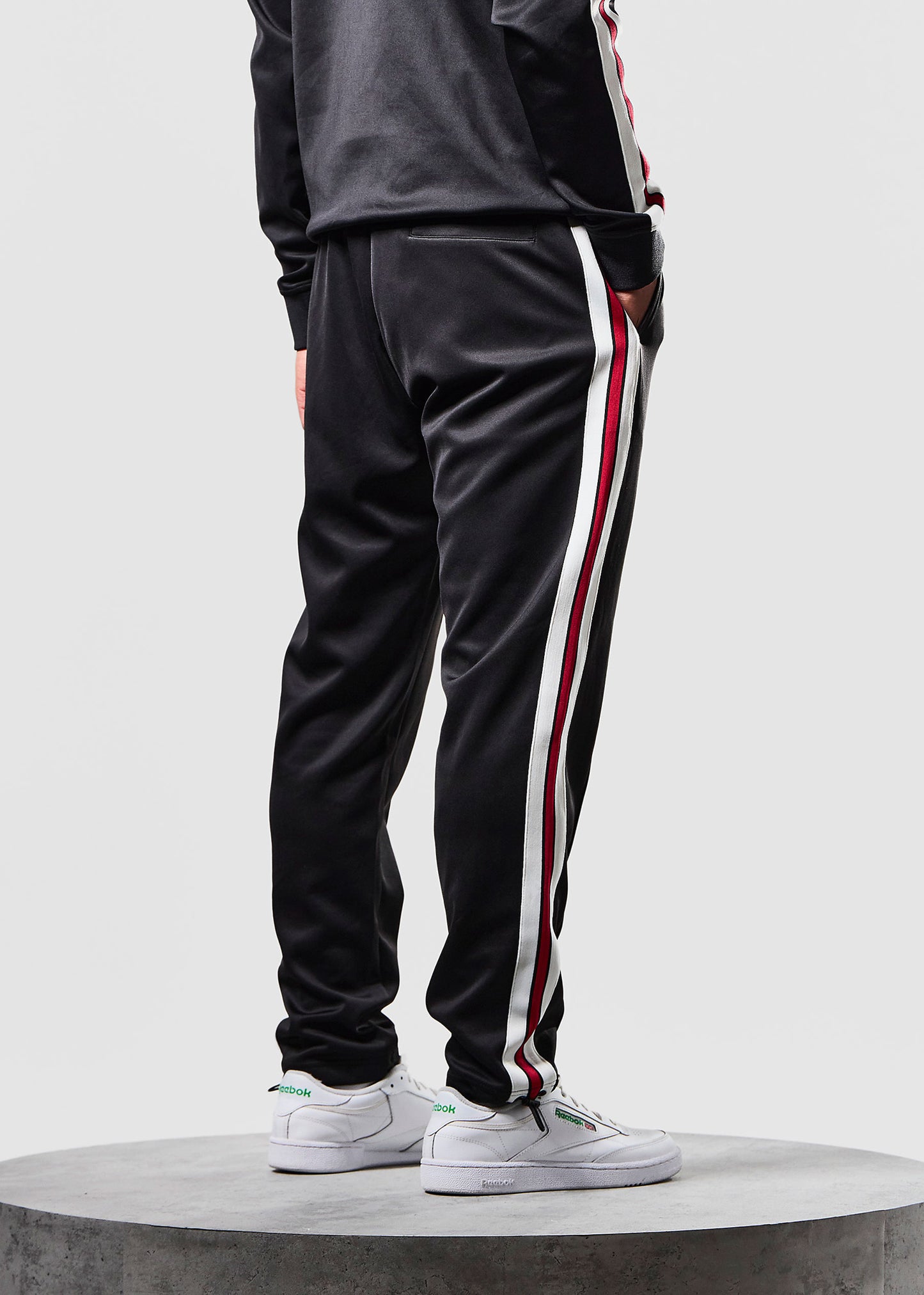 Weekend Offender Broeken Djoko - black