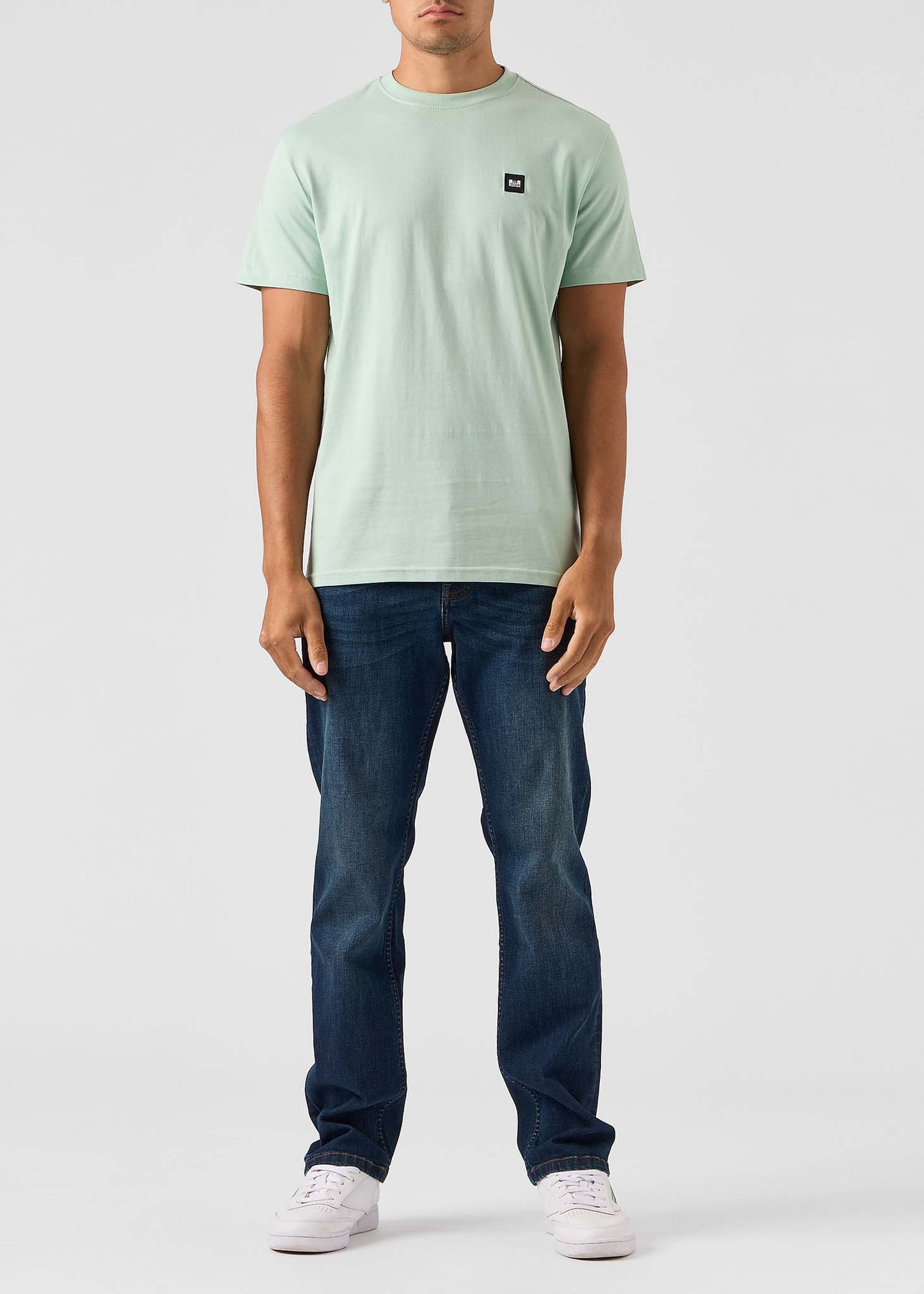 Weekend Offender T-shirts Cannon beach - mint tea
