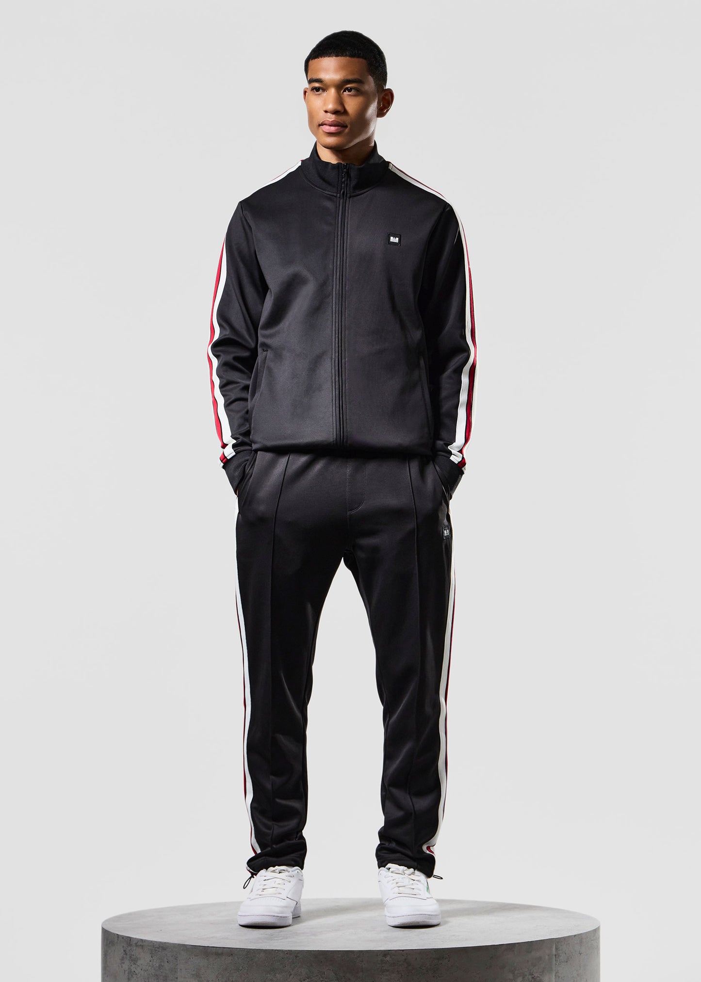 Weekend Offender Broeken Djoko - black