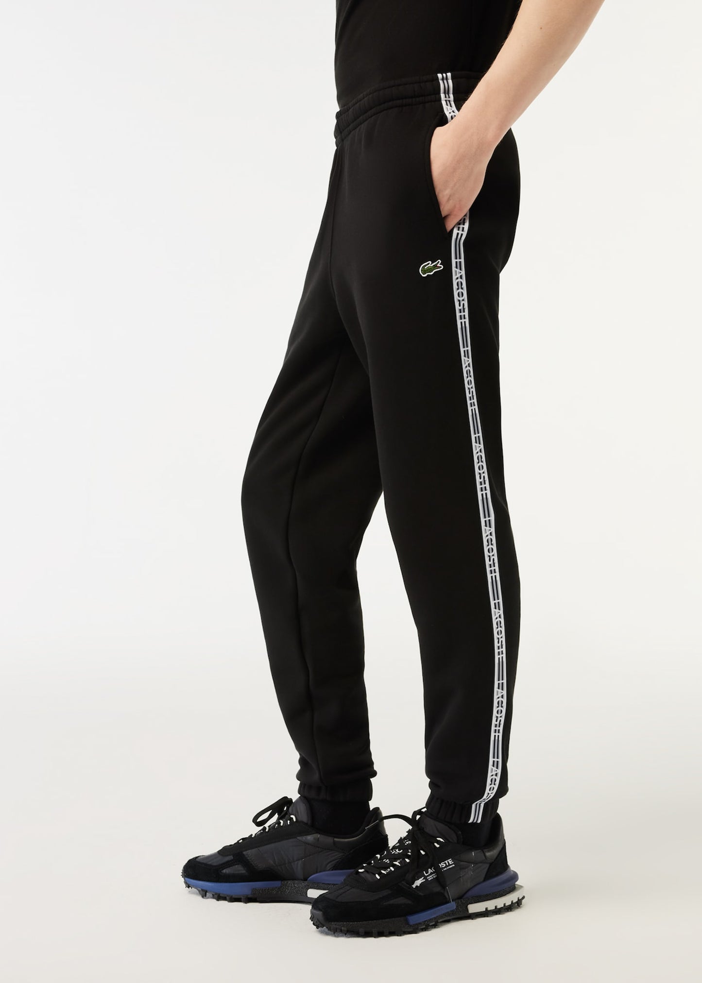 Lacoste Broeken Contrast stripe tracksuit trousers - black