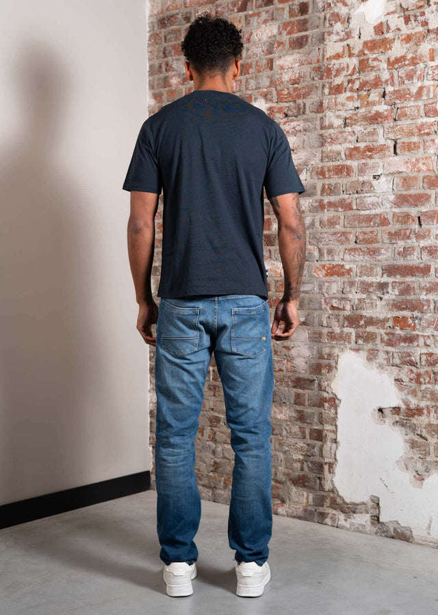 Aquascutum T-shirts Rubber patch t-shirt - navy