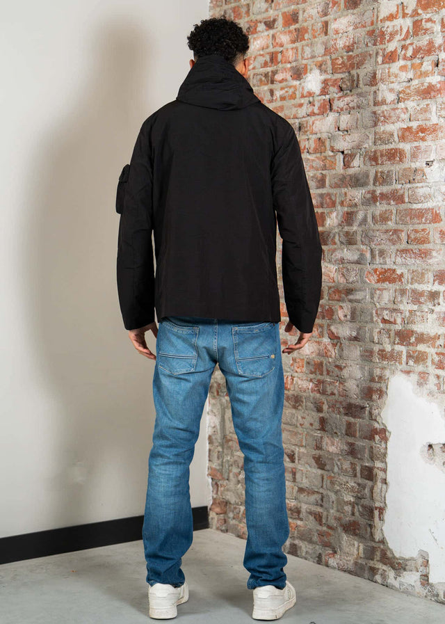 Lyle & Scott Jassen Lightweight ripstop windcheater - jet black