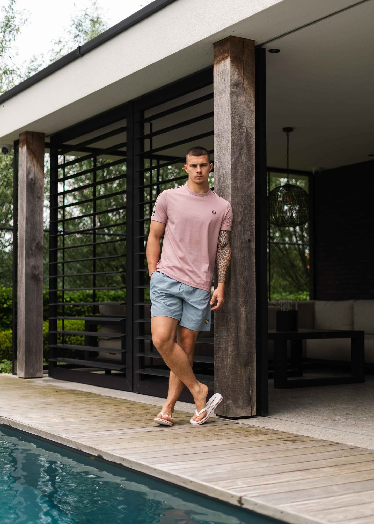 Fred Perry T-shirts Contrast tape ringer t-shirt - dusty rs pink black