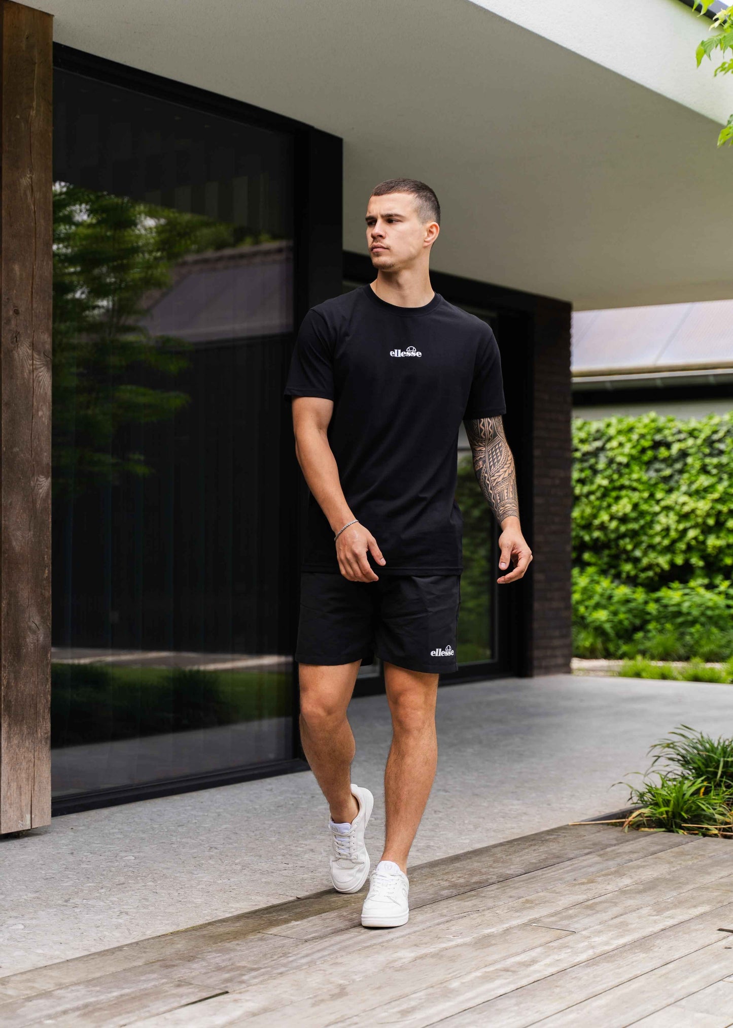 Ellesse T-shirts Ollio tee - black