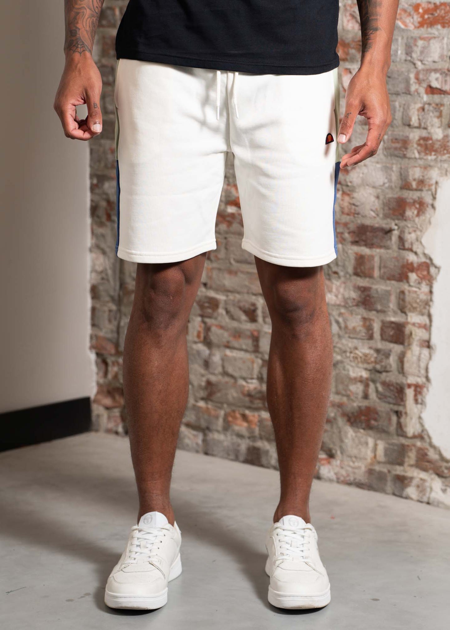 Ellesse Korte Broeken Turi short - off white green