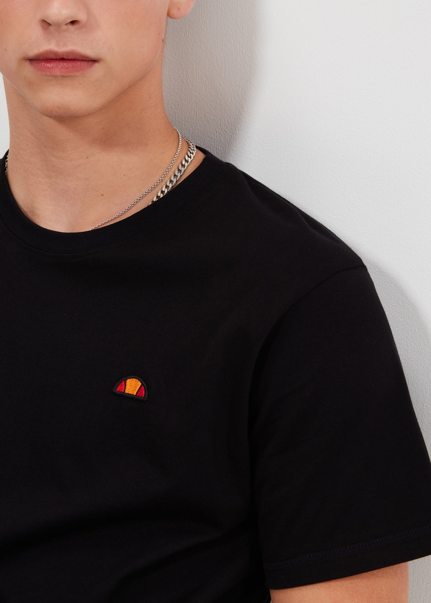 Ellesse T-shirts Cassica tee - black