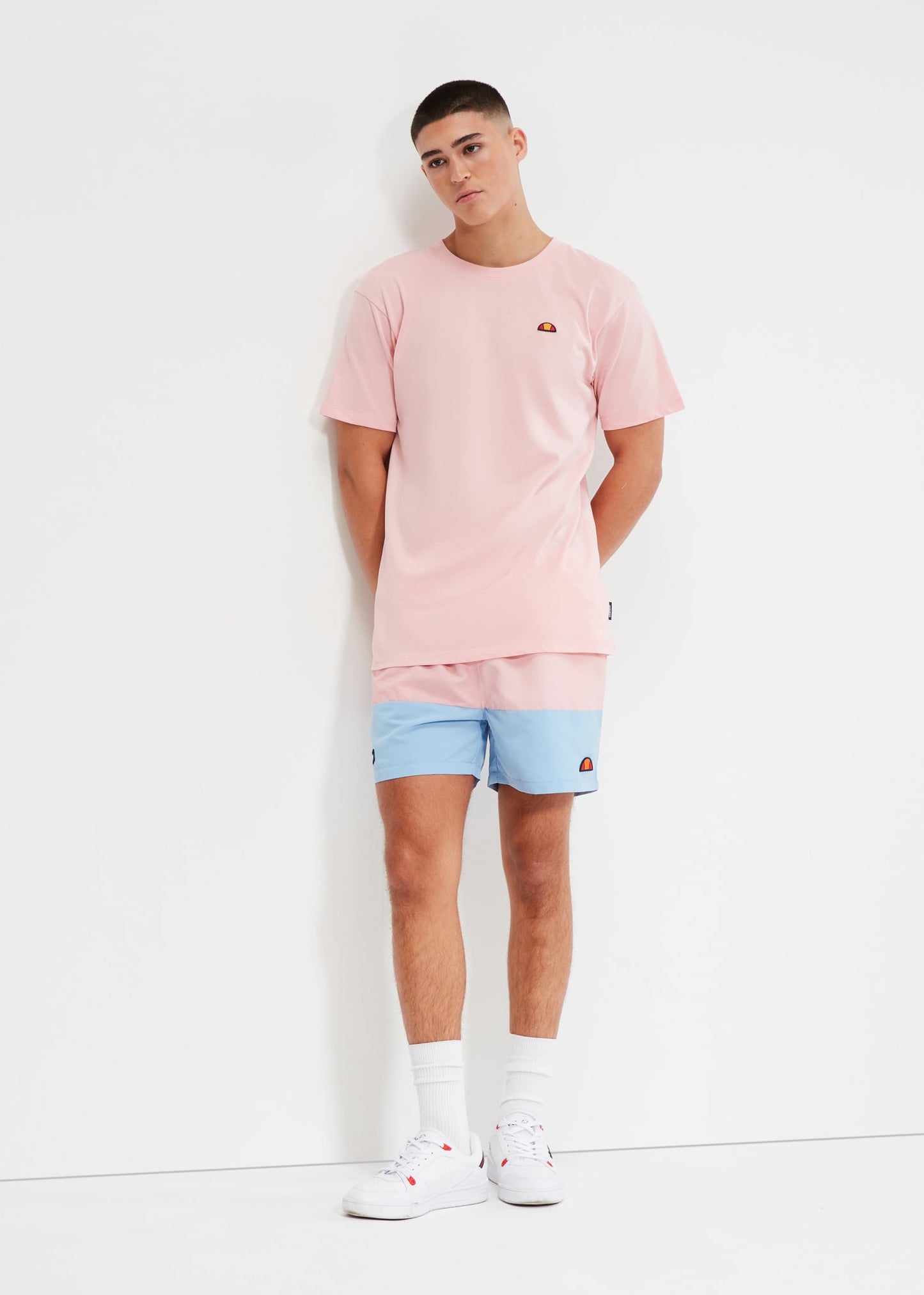 Ellesse T-shirts Cassica tee - light pink