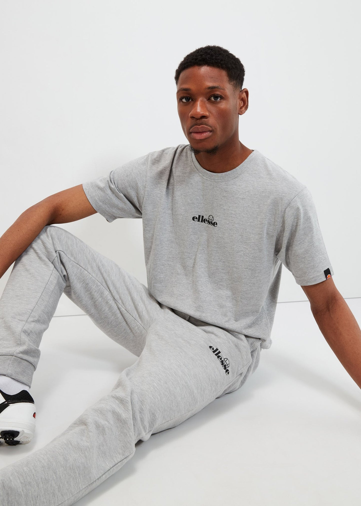 Ellesse T-shirts Ollio t-shirt - grey marl
