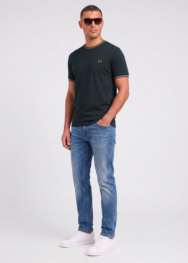 Fred Perry T-shirts Twin tipped t-shirt - night green dusky blue dark caramel