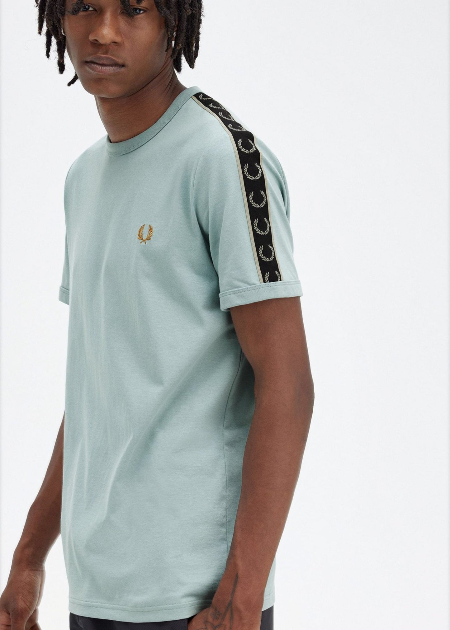 Fred Perry T-shirts Contrast tape ringer t-shirt - slvblu warmgrey