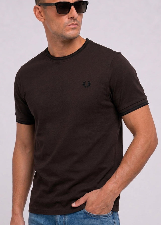 Fred Perry T-shirts Twin tipped t-shirt - rich brown black