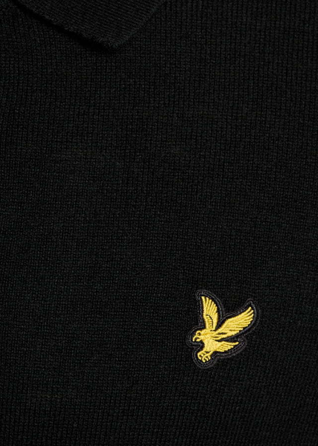 Lyle & Scott Longsleeve Polo's Cotton merino long sleeve knitted polo - jet black