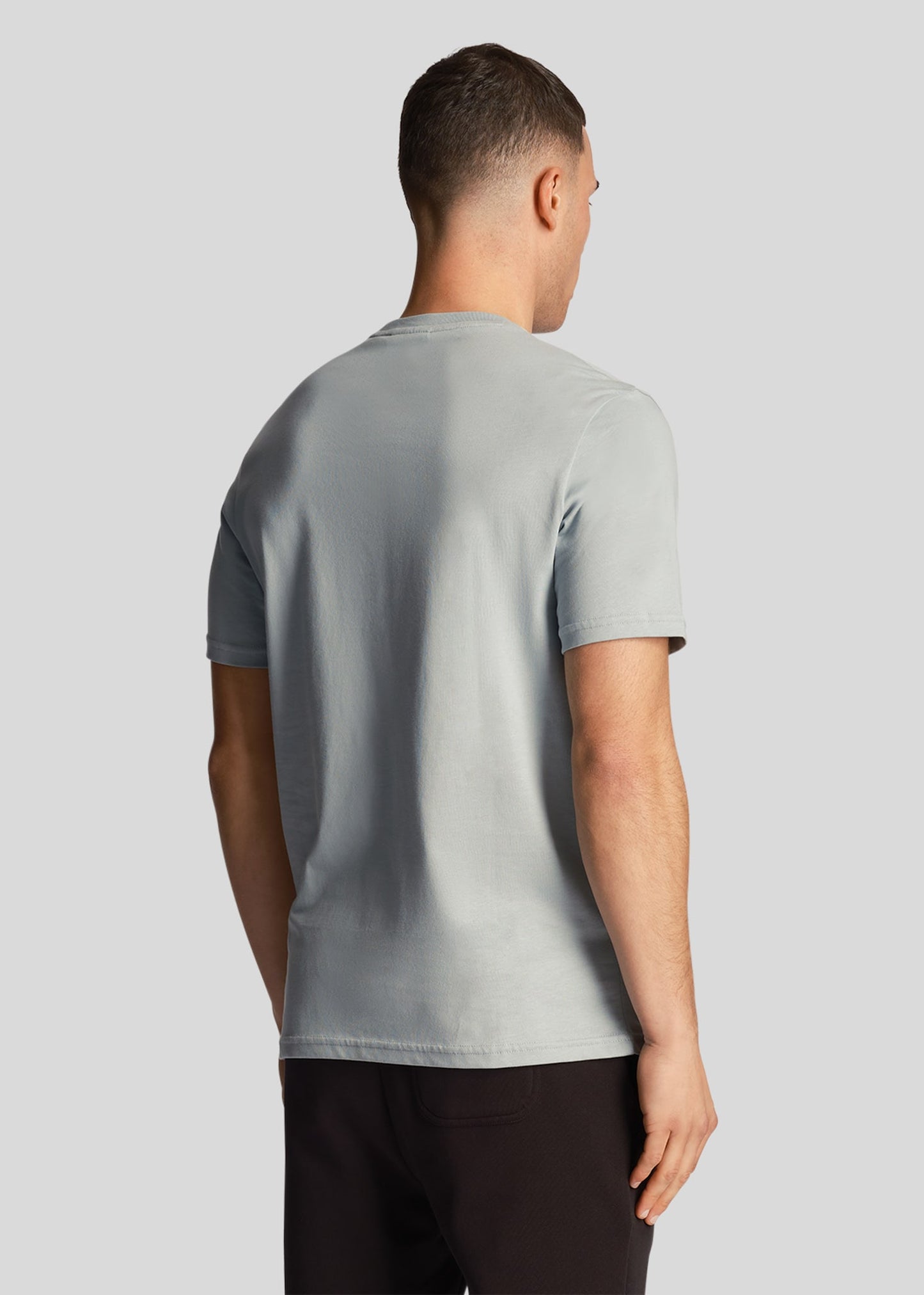 Lyle & Scott T-shirts Contrast pocket t-shirt - slate-blue-dark-navy