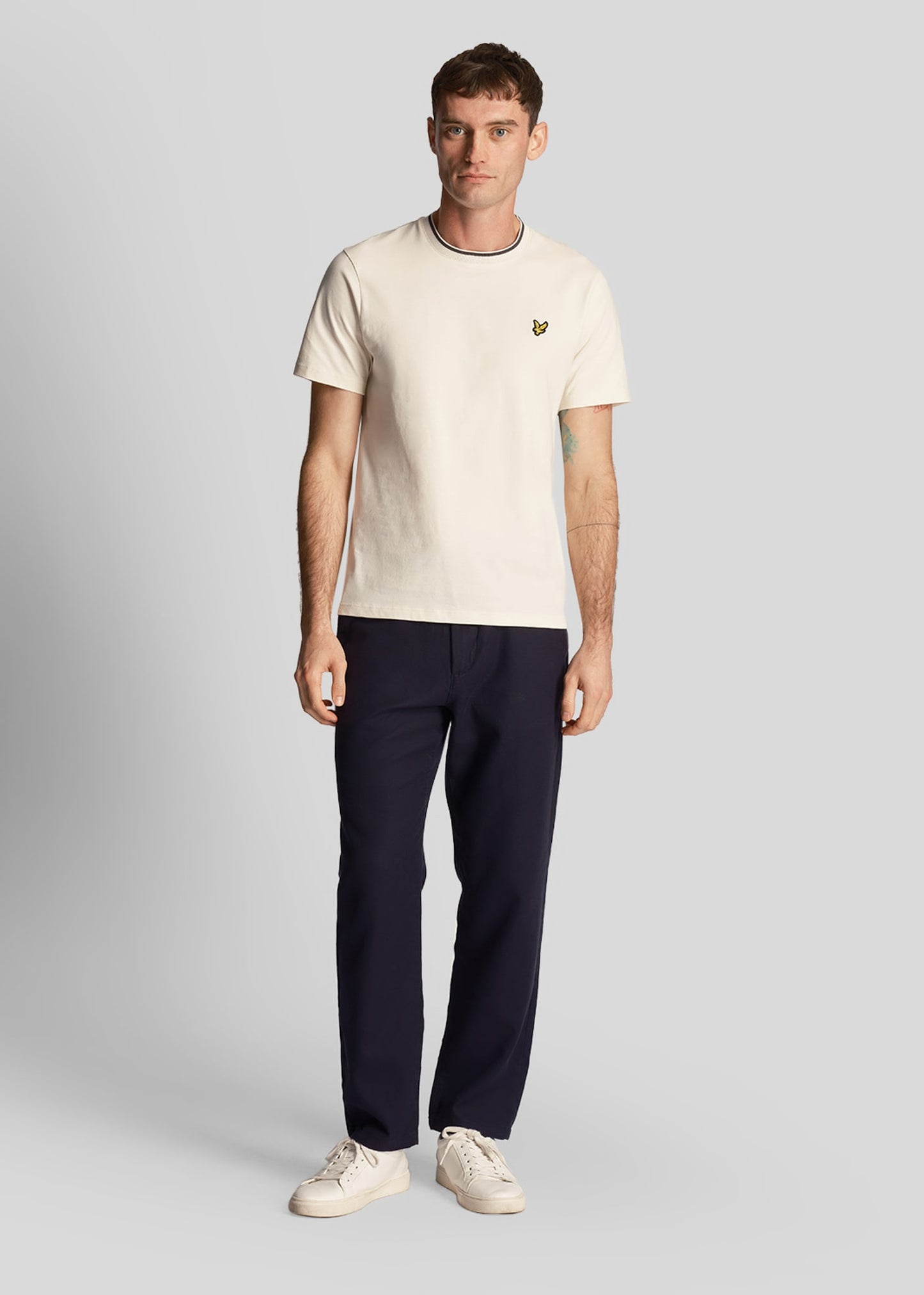 Lyle & Scott T-shirts Tipped t-shirt - chalk gunmetal