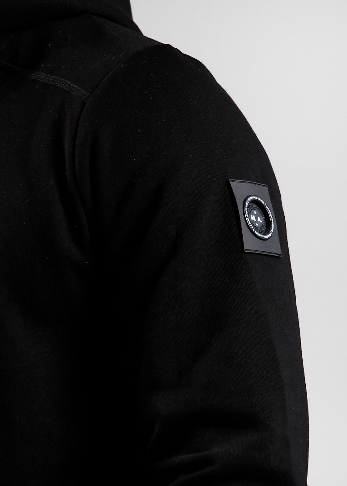Marshall Artist Vesten Siren full zip hood - black