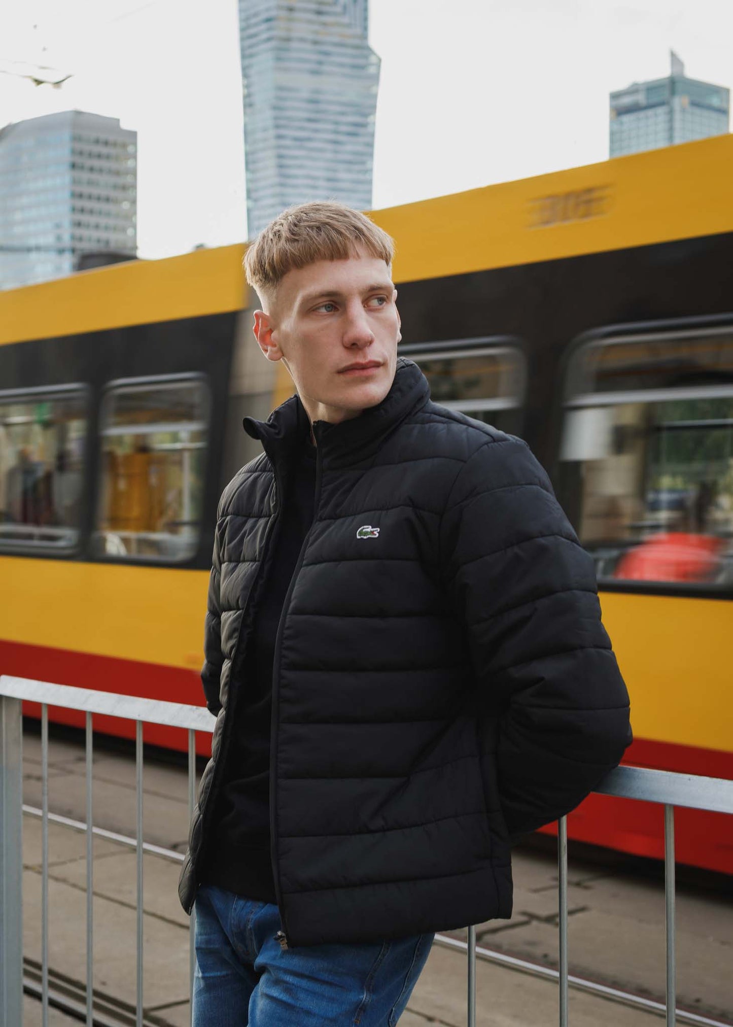 lacoste puffer jas zwart