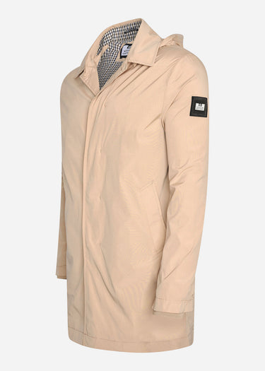 Weekend Offender Jassen  Danecroft - sandcastle