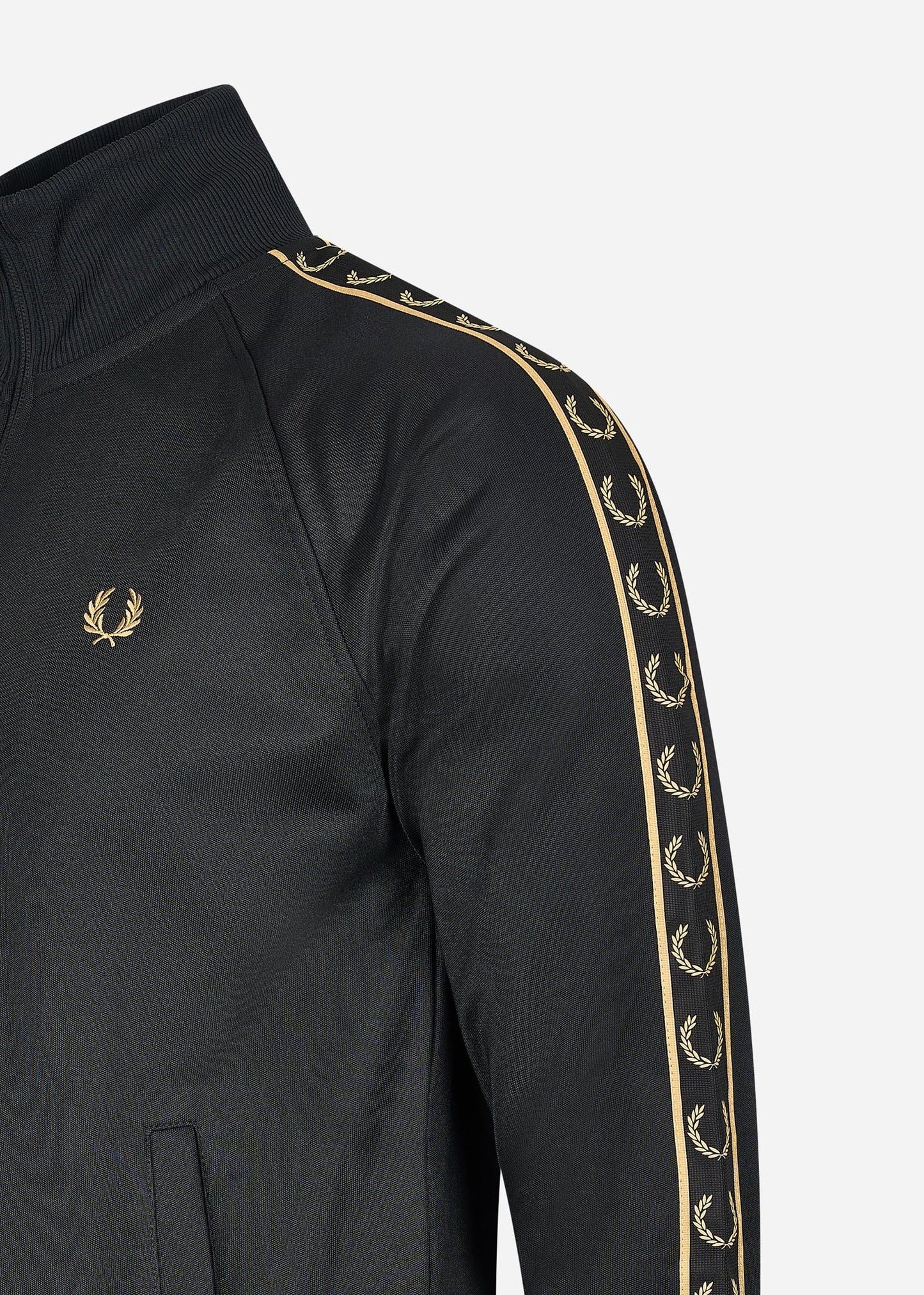 Fred Perry Vesten Seasonal taped track jacket - black gold
