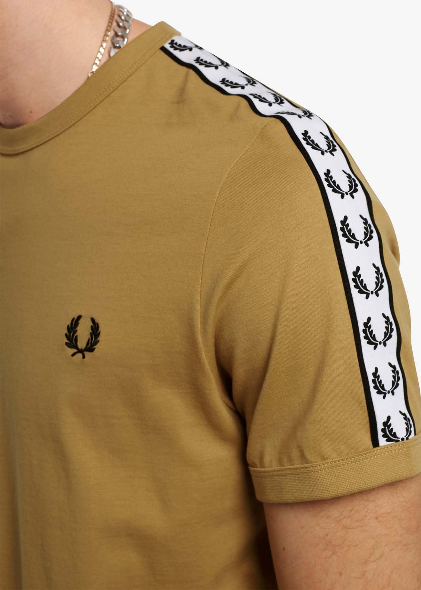 Fred Perry T-shirts Taped ringer t-shirt - desert