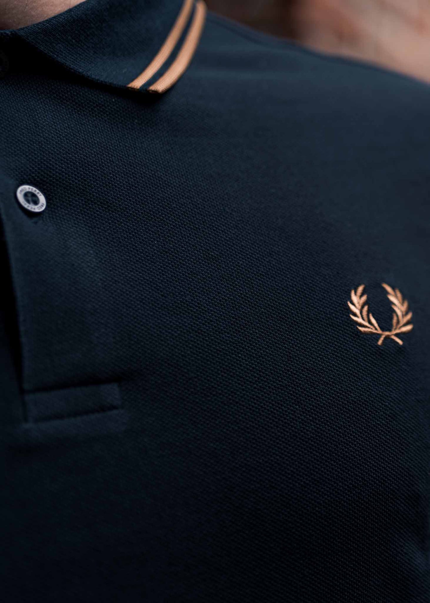 fred perry polo navy dark caramel