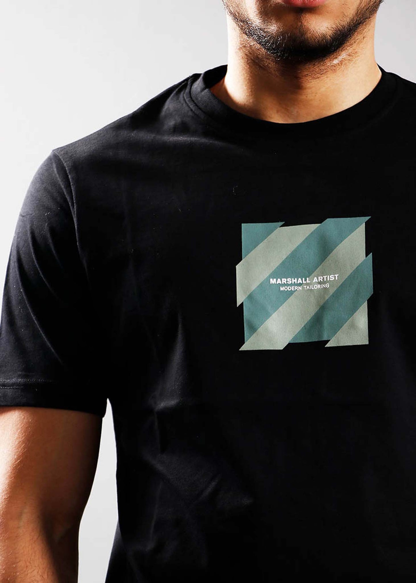 Chevron box logo t-shirt - black - Marshall Artist