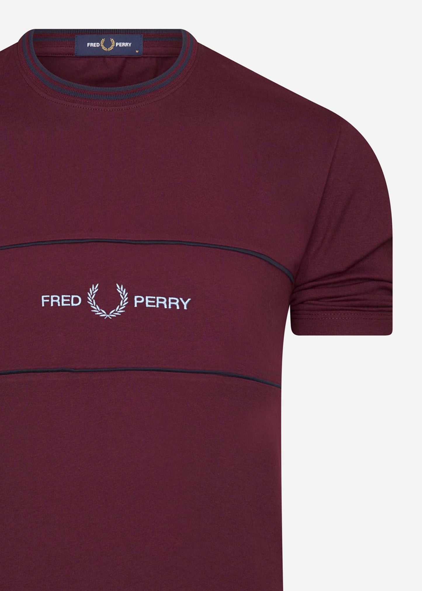 Fred Perry T-shirts Embroidered panel t - mahogany