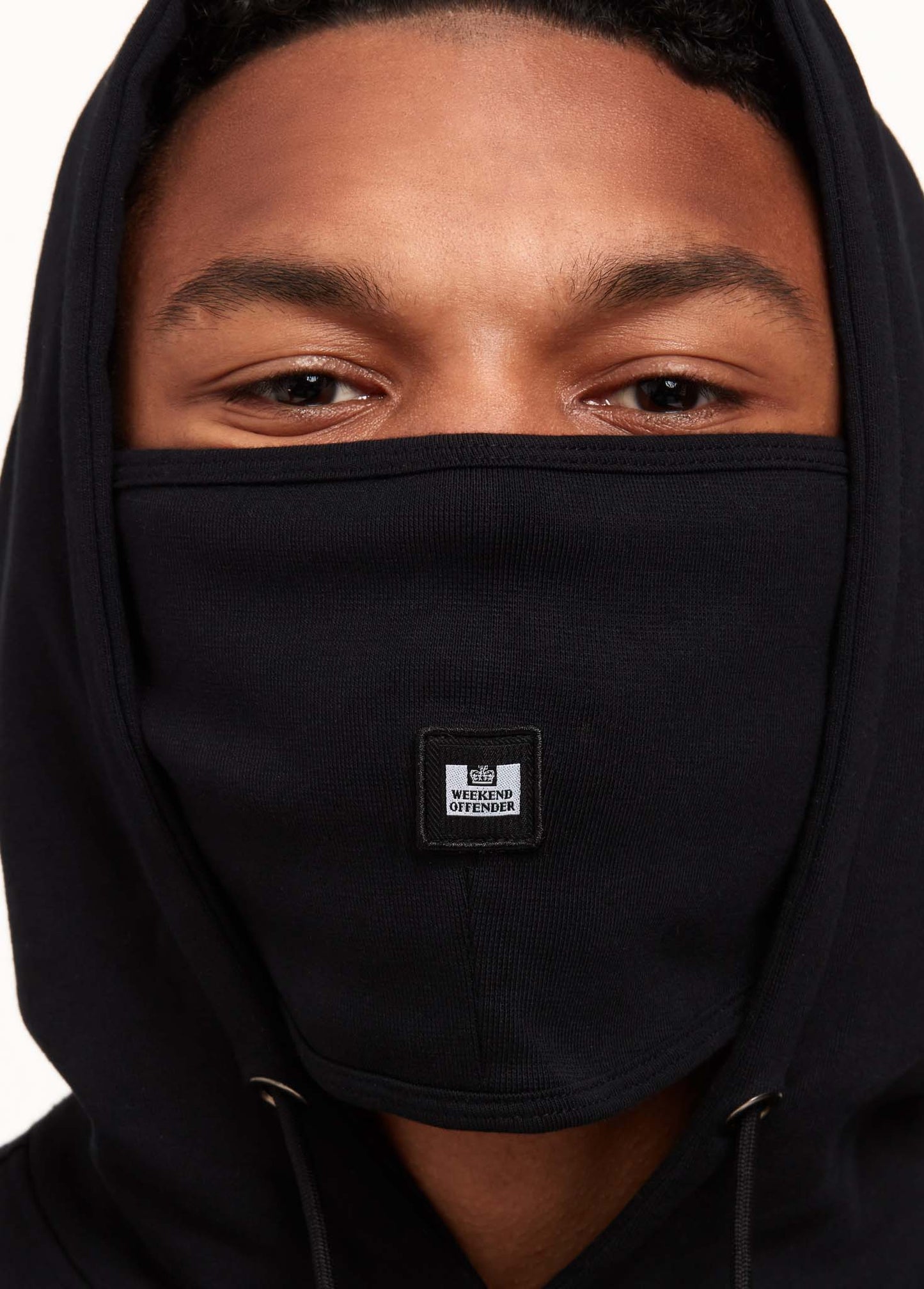 Weekend Offender Hoodies Seven mile - black