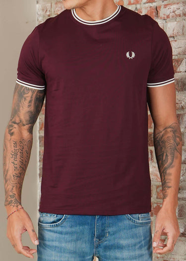 Fred Perry T-shirts Twin tipped t-shirt - oxblood ecru