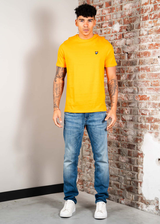 Lyle & Scott T-shirts Limited Edition - Netherlands Flag Eagle T-Shirt - Bright orange