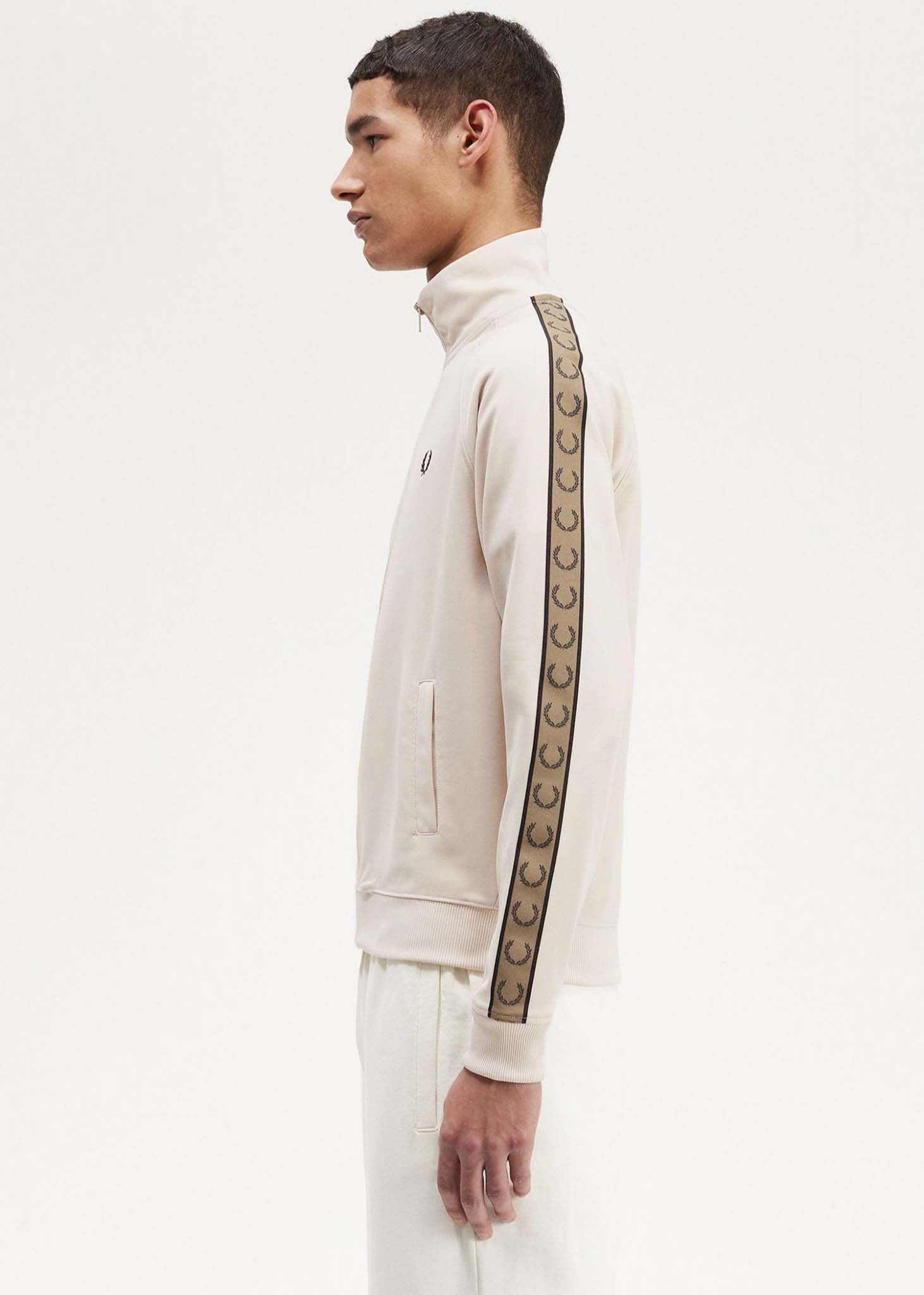 Fred Perry Vesten  Contrast tape track jacket - oatmeal shaded stone 