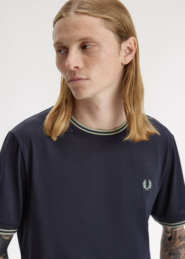 Fred Perry T-shirts Twin tipped t-shirt - navy seagrass