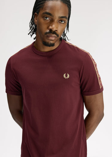 Fred Perry T-shirts Contrast tape ringer t-shirt - oxblood champagne